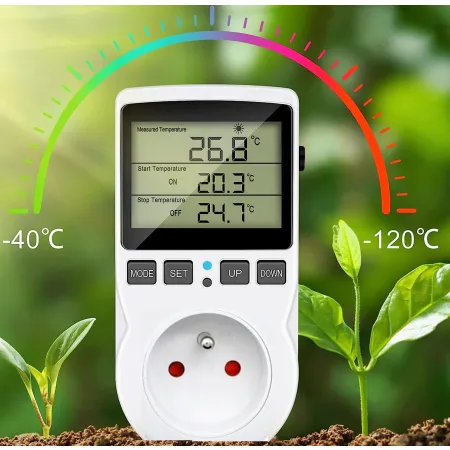 Termostat z gniazdem 230V
